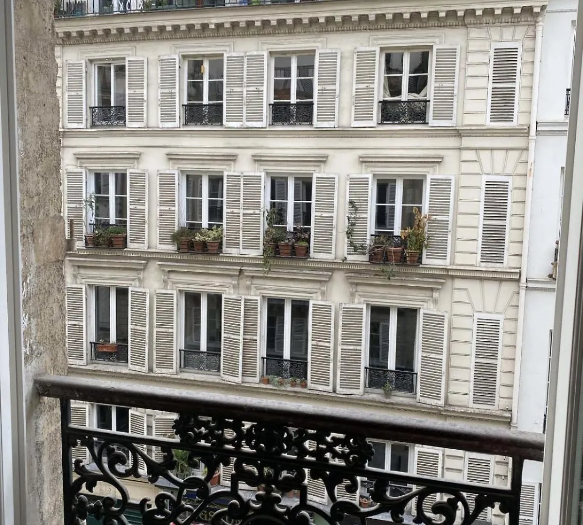 Apartment Cozy Haussmanian Flat In The Heart Of